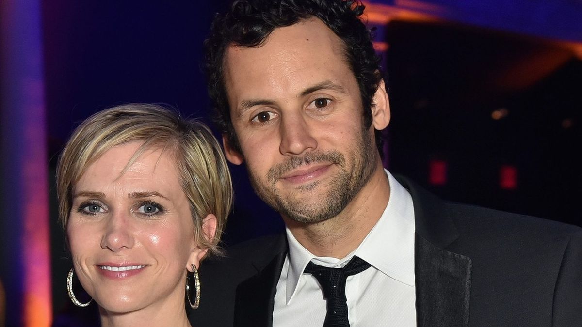 Avi Rothman pictured with his wife Kristen Wiig